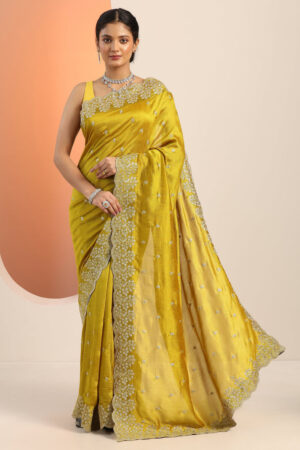 Mustard Embroidered Silk blend Saree With Unstitched Blouse Piece