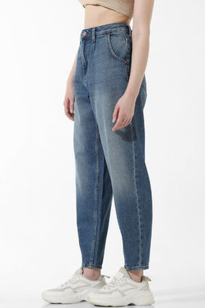 Blue High Rise Slouchy Fit Jeans for Women 3 Close up of button and zip closure on Sona Mart blue high waist relaxed fit women's denim