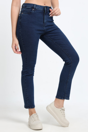 Woman wearing Sona Mart premium indigo blue slim fit skinny jeans.
