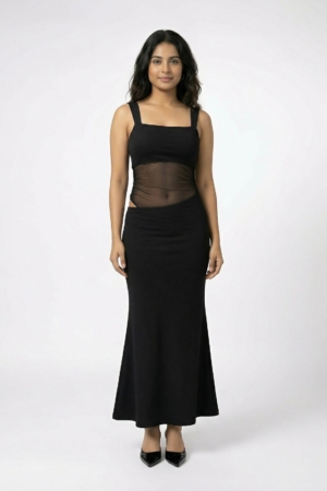 Full length view of stretchable bodycon fishtail maxi dress