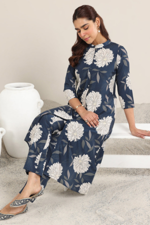 Woman wearing Sona Mart premium navy blue floral printed poly crepe co-ord set.